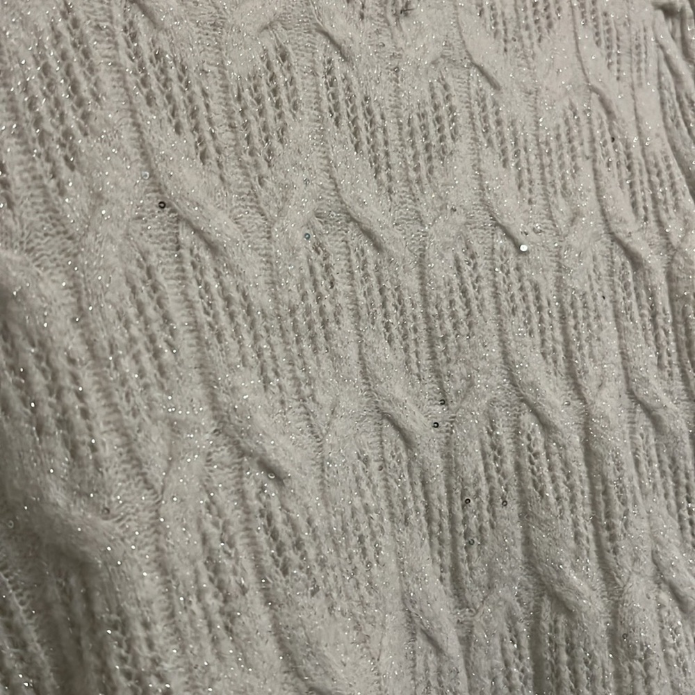 Express worn once holiday sweater. Size M. Sequence and silver - Picture 4 of 10